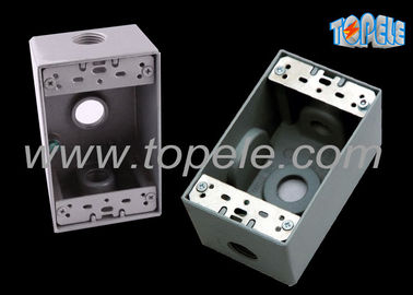 Kotak listrik tahan cuaca 3 lubang satu Gang Outlet Fitting Aksesoris