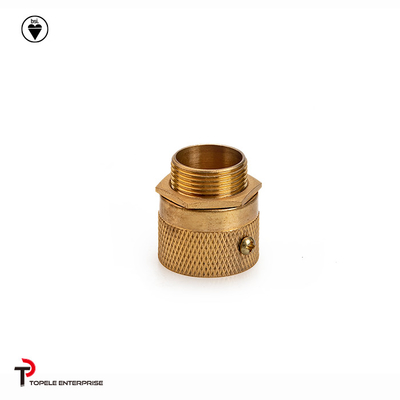 Mesin CNC Kuningan adaptor selang saluran pria, kuningan adaptor pria