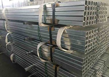 Hot Dip Glavanized Steel Slotted Unistrut Channel Untuk Mendukung Saluran