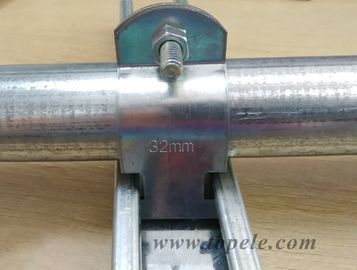 20mm 25mm 32mm Elektronik BS4568 Conduit Strut Clamp Ketebalan 1,5m 2,0mm