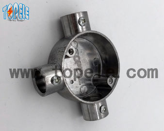 Aluminium / Besi Lemes BS4568 Saluran Tiga Cara Kotak Perpaduan Umur Panjang