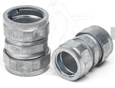 E343475 Kompresi EMT Saluran Dan Fittings Kopling